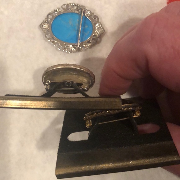 3 pc. Pin set w/rose quartz, black onyx & howlite - Picture 5 of 6